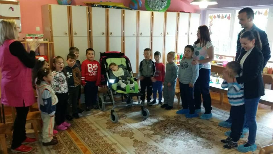 Korisnici usluga Dnevnog centra u posjeti drugarima