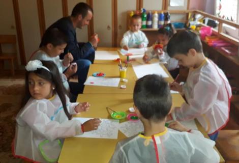 Korisnici usluga Dnevnog centra u posjeti drugarima